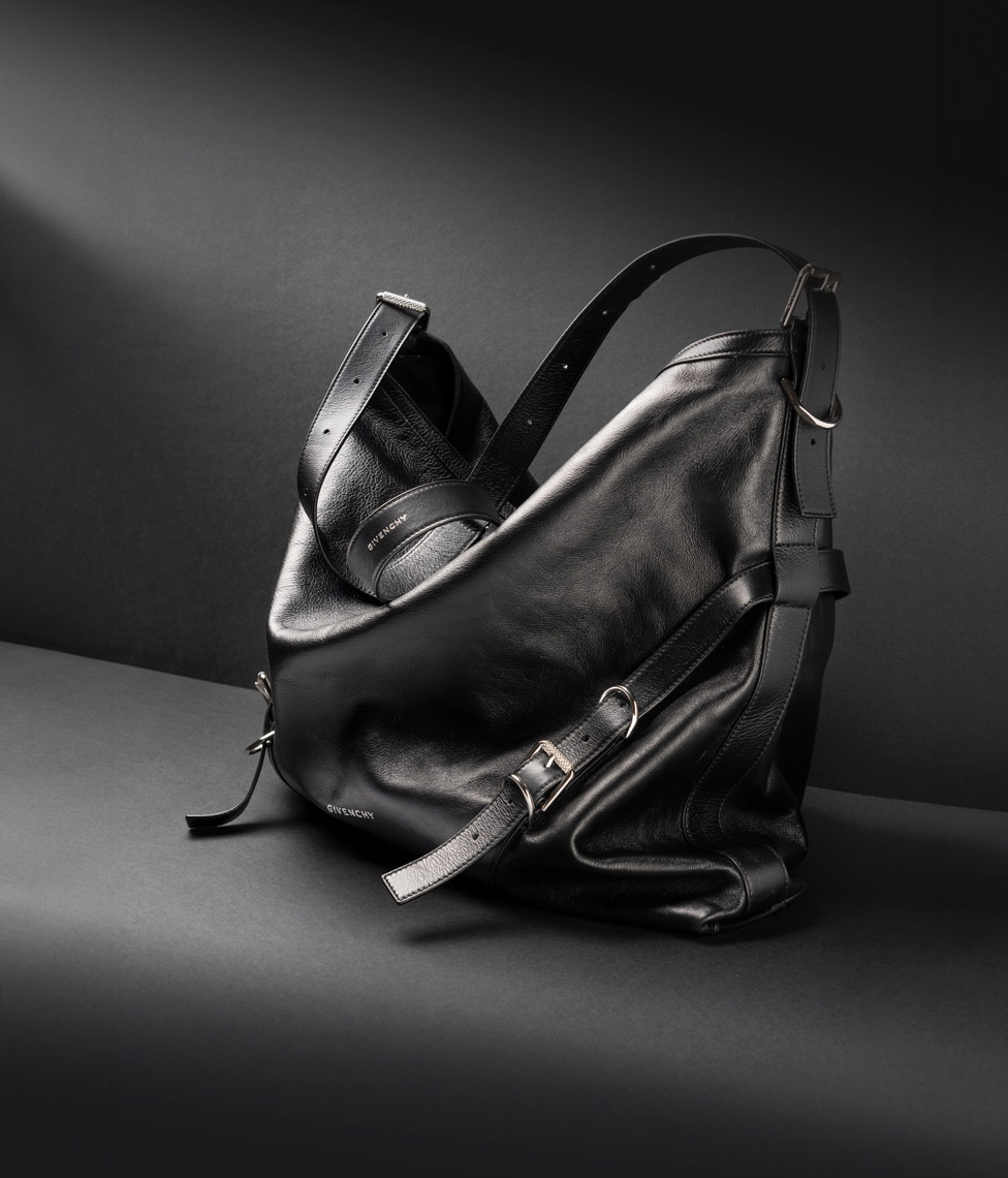 GIVENCHY_B_3